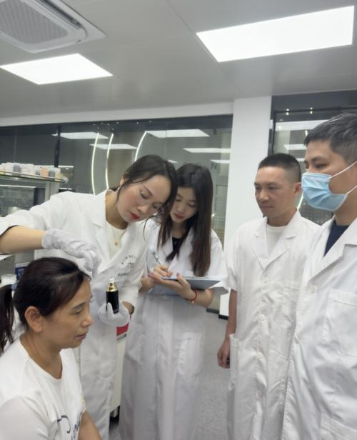 匠心与芬芳 花潼品牌创始人与研发团队的产品功效测试纪实